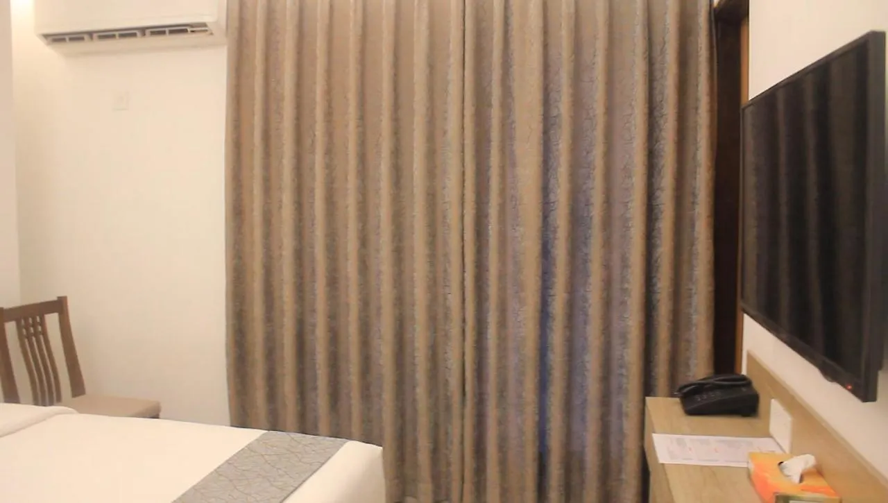 Priyo Nibash Stylish Residential Hotel Dhaka